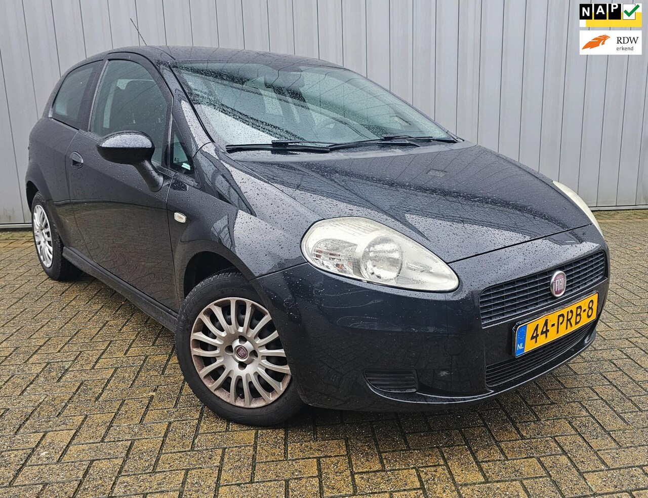 Fiat Grande Punto - 1.3 M-Jet Actual AIRCO, NAP !! - AutoWereld.nl