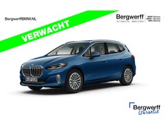 BMW 2-serie Active Tourer - 218i Luxury Line - Pano - Trekhaak - Memoryzetel - Adaptive LED