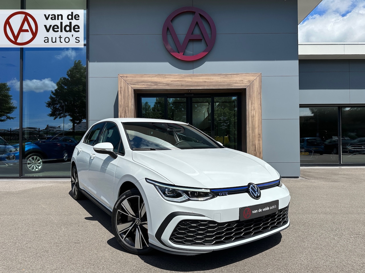 Volkswagen Golf - 1.4 eHybrid GTE | Camera| 18 inch | Adapt. Cruise | Rijklaar incl. 1 jaar Bovag garantie - AutoWereld.nl