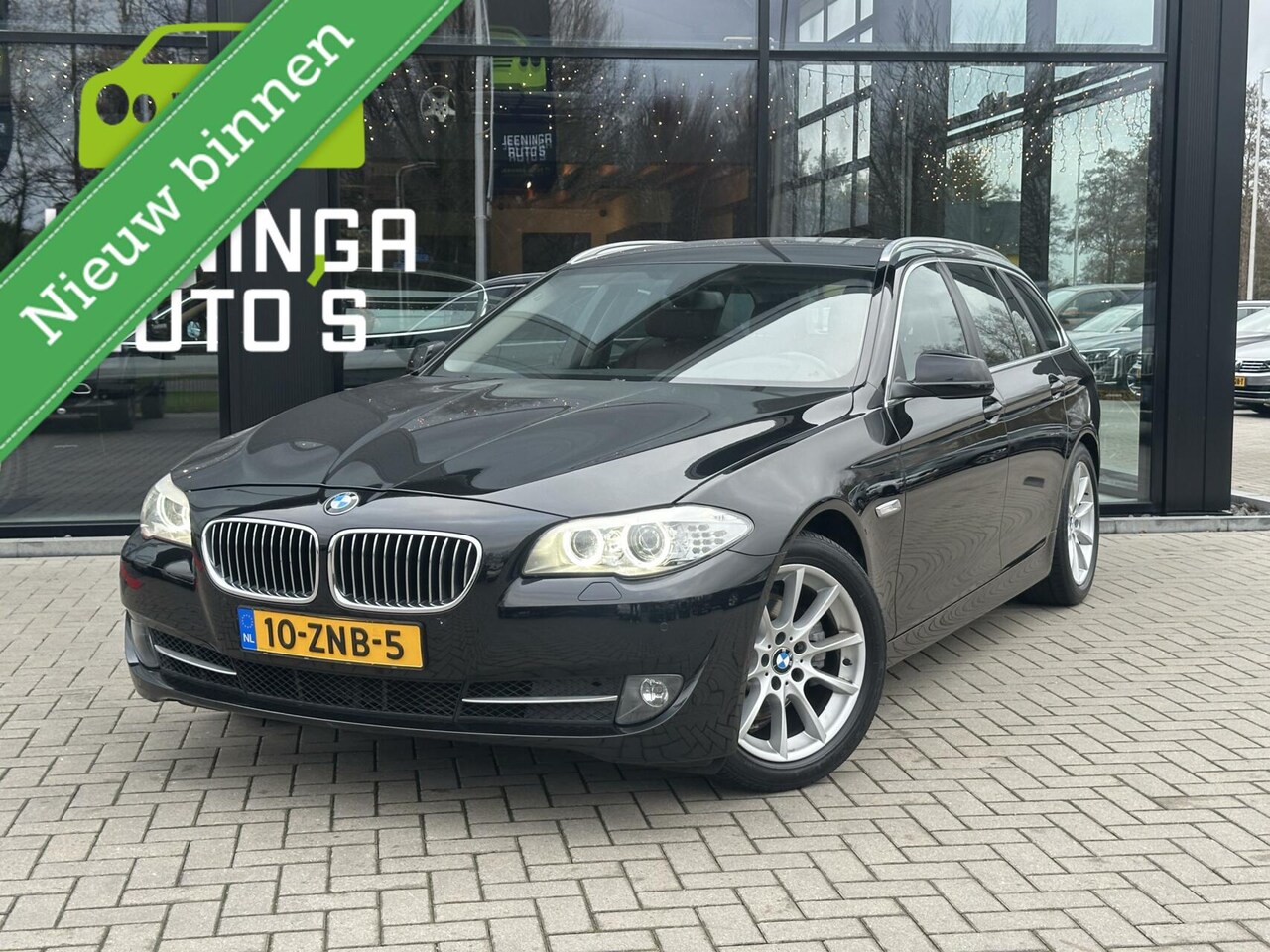 BMW 5-serie Touring - 520i High Executive | Leder | PDC v+a - AutoWereld.nl