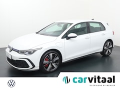 Volkswagen Golf - 1.4 eHybrid GTE | 245 PK | Lichtmetalen velgen 18"| Draadloze telefoonlader | LED plus ver