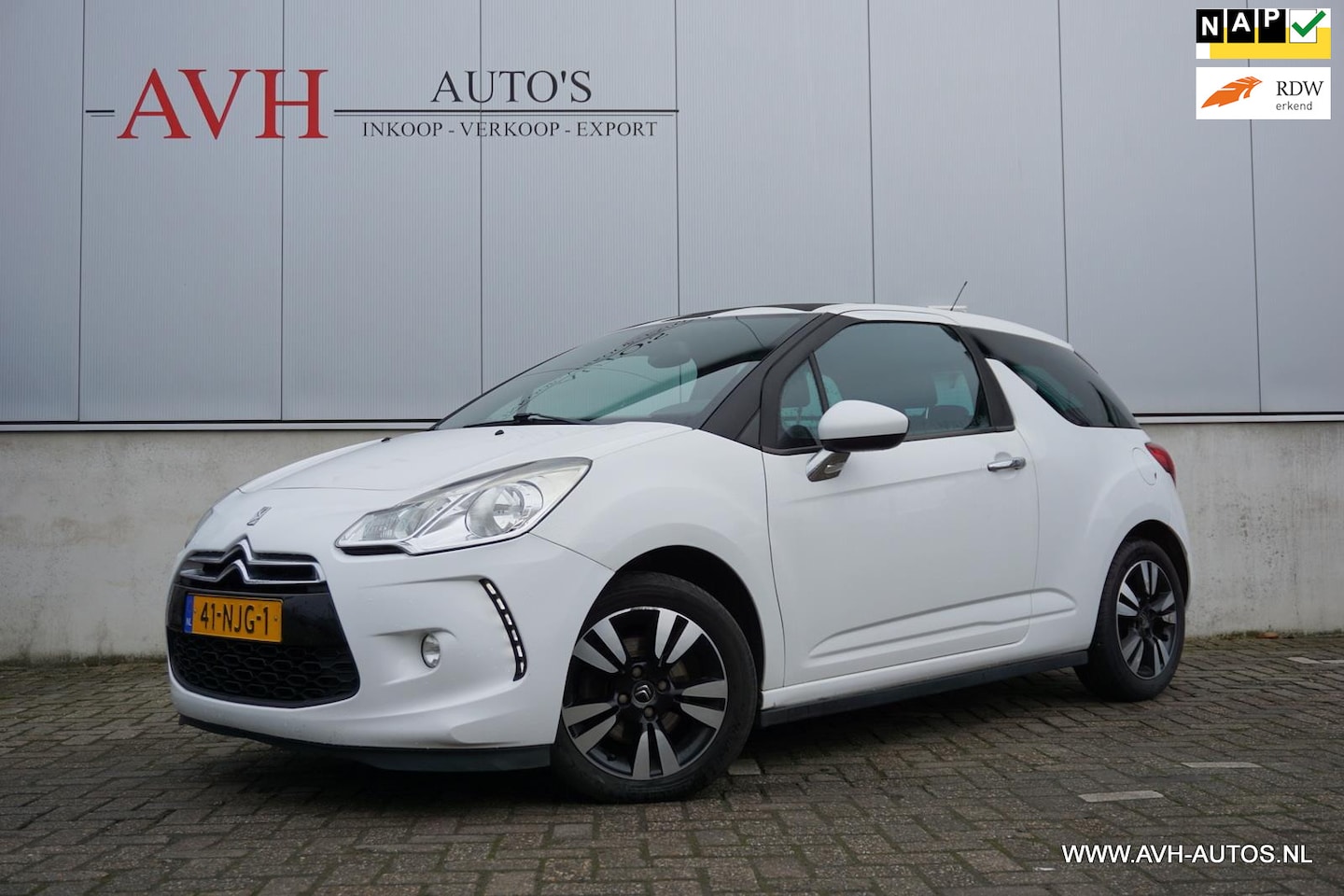 Citroën DS3 - 1.6 So Chic in White 1.6 So Chic in White - AutoWereld.nl