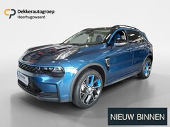 Lynk & Co 01 - 1.5 Hybride | Camera | Apple CarPlay | Android | Stoelverwarming | Panoramadak