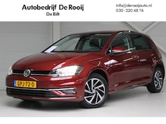 Volkswagen Golf - 1.0 TSI Comfortline Join Navigatie | Lichtmetalen velgen | Climate Control | Stoelverwarmi