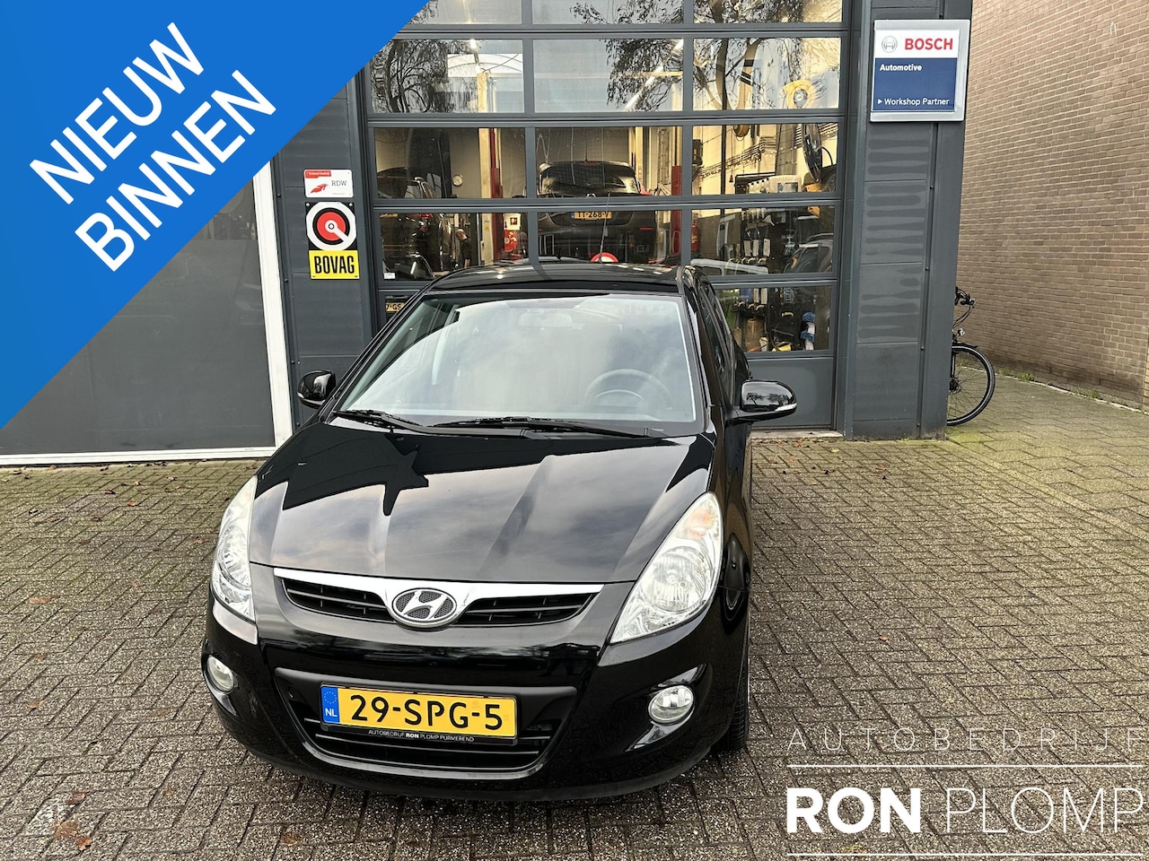 Hyundai i20 - 1.4i i-Motion Automaat / Airco/ Elektrische ramen - AutoWereld.nl