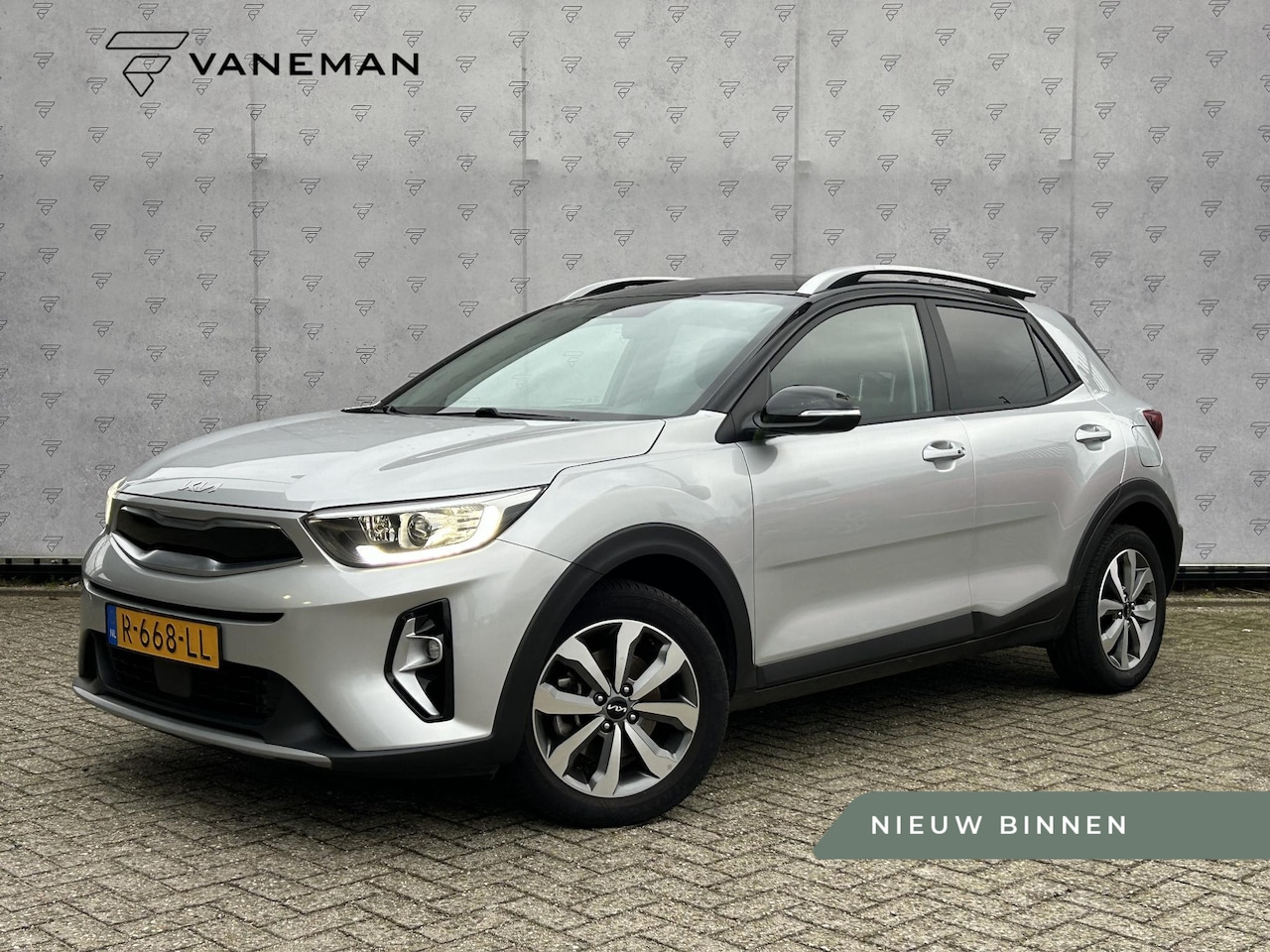 Kia Stonic - 1.0 T-GDi MHEV DynamicPlusLine | Camera | Navi | Key-Less | Clima | 16” Velgen | PDC | Cru - AutoWereld.nl