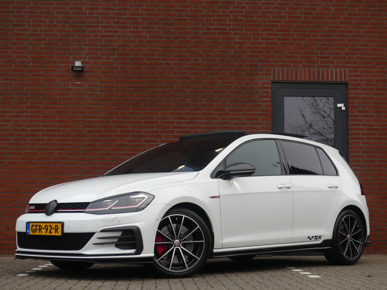 Volkswagen Golf - 2.0 TSI GTI TCR / Full Options! - AutoWereld.nl