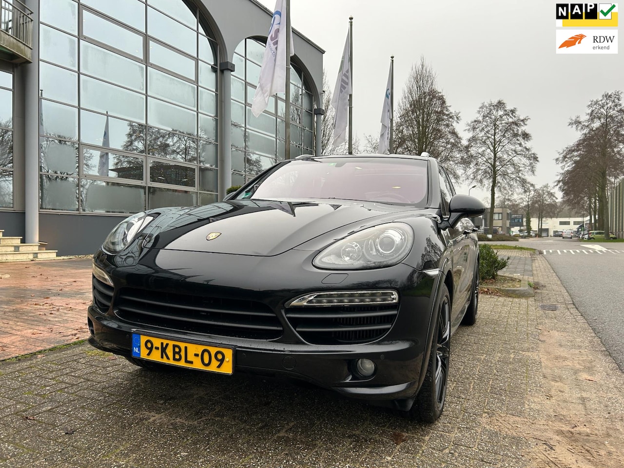 Porsche Cayenne - 4.2 D aut GTS UITV.PANORAMA,21INCH,N.A.P - AutoWereld.nl