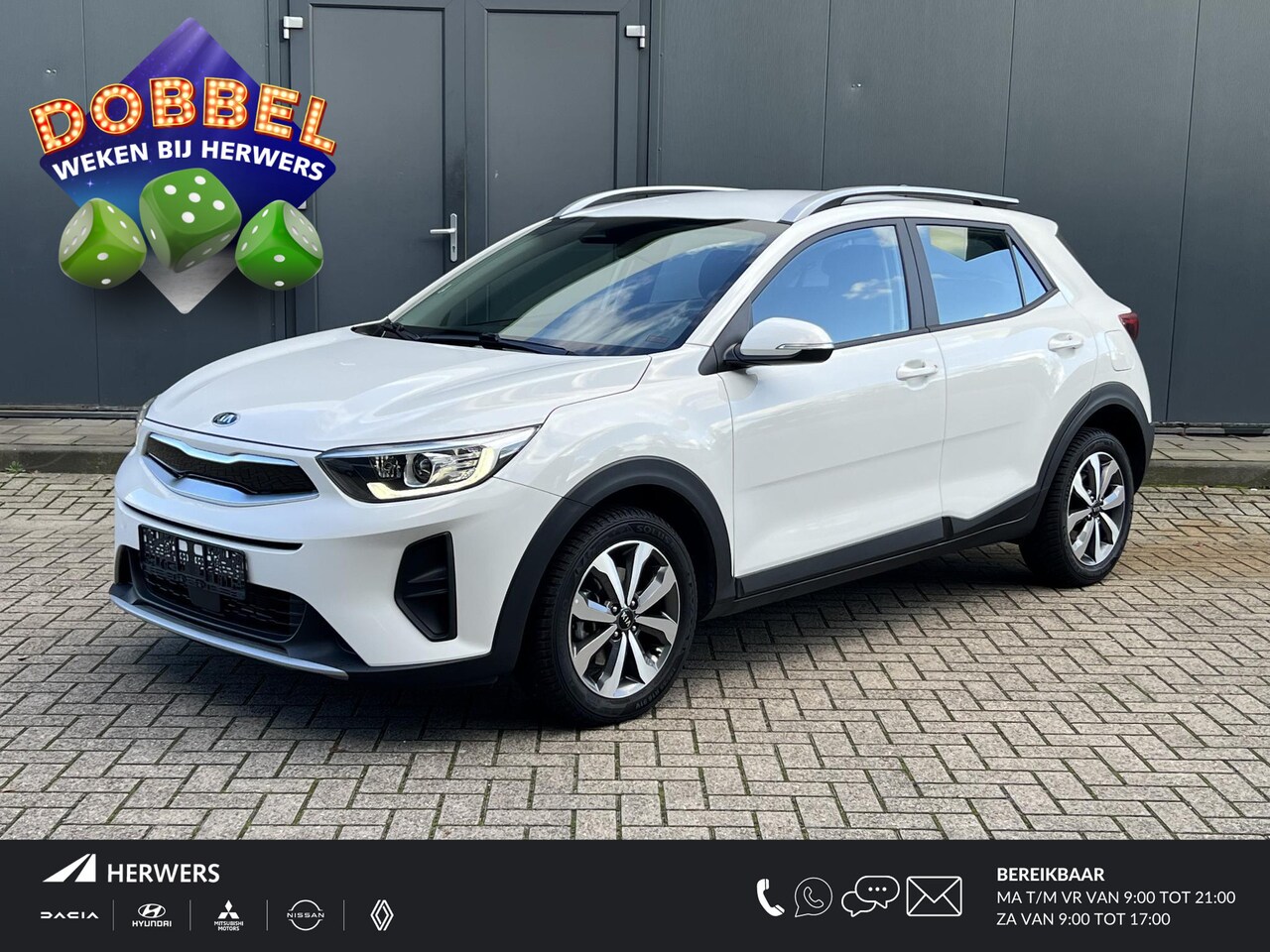 Kia Stonic - 1.0 T-GDi MHEV DynamicPlusLine Automaat / Fabriekgarantie tot 26-07-2028 / Navigatie / Ach - AutoWereld.nl