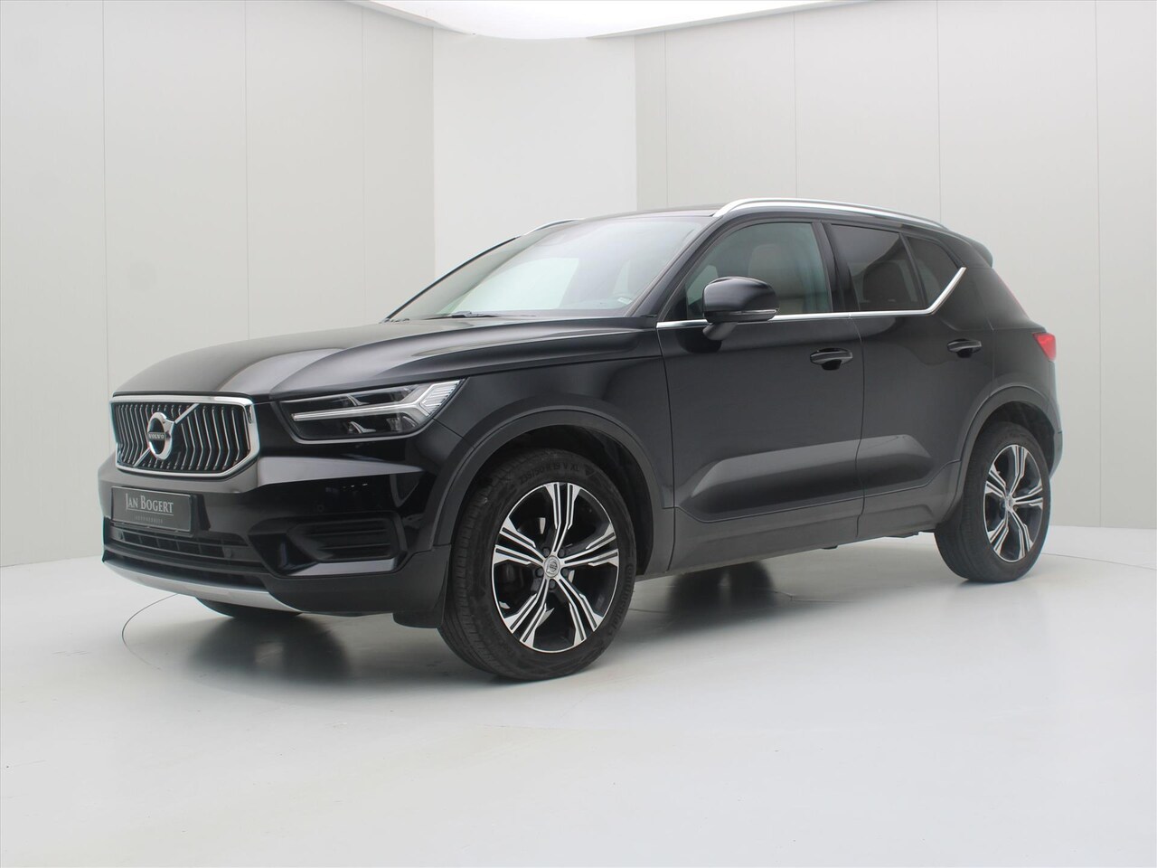 Volvo XC40 - T3 163pk Geartronic Inscription [ PANODAK+CAMERA+LED+LEDER+CARPLAY+NAVIGATIE+CLIMAAT+PDC+1 - AutoWereld.nl