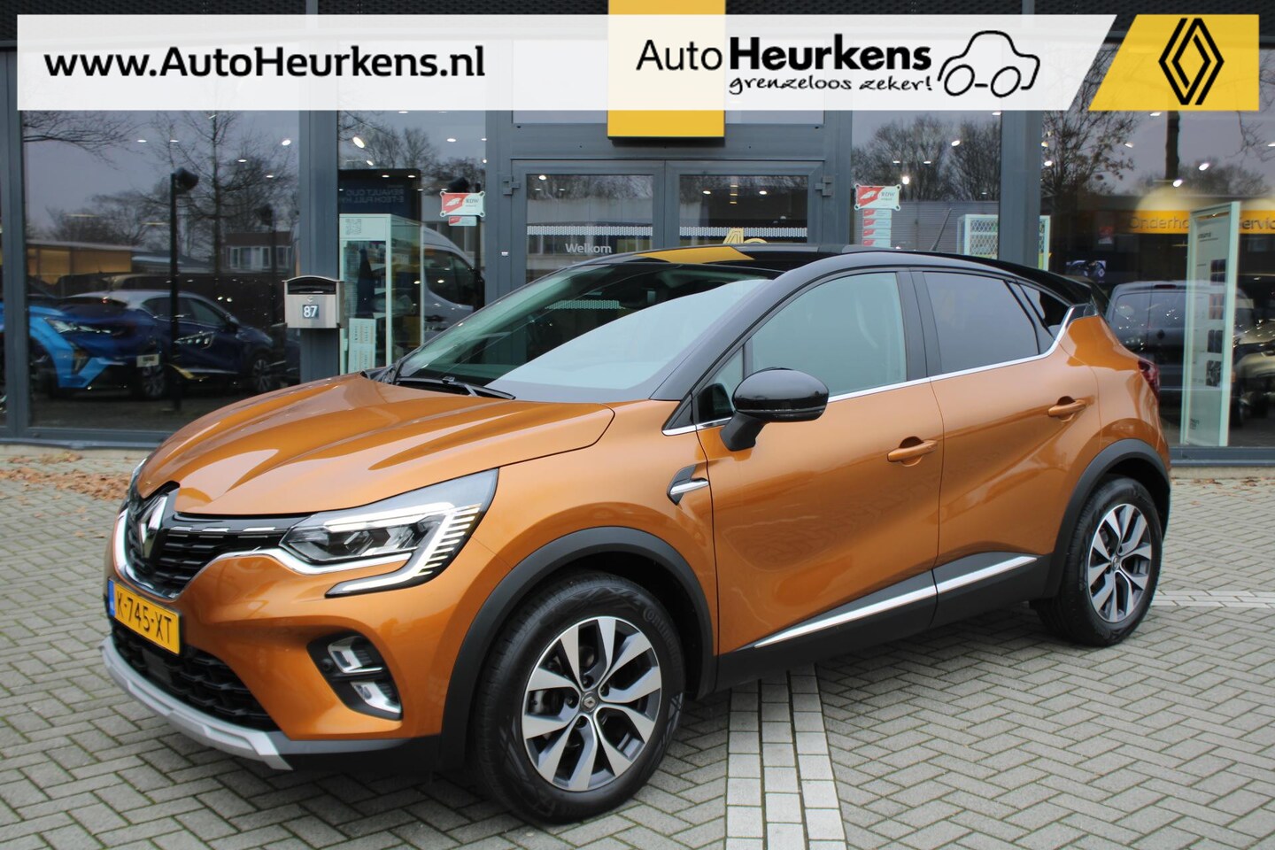 Renault Captur - TCe 90 Intens | NL auto | Parkeersensoren voor en achter | Achteruitrijcamera | - AutoWereld.nl