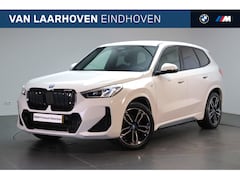 BMW iX1 - xDrive30 High Executive M Sport / Adaptief M Onderstel / Sportstoelen / Stoelverwarming /