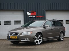 Volvo V70 - 2.5T Momentum | XENON | TREKHAAK | CLIMA |