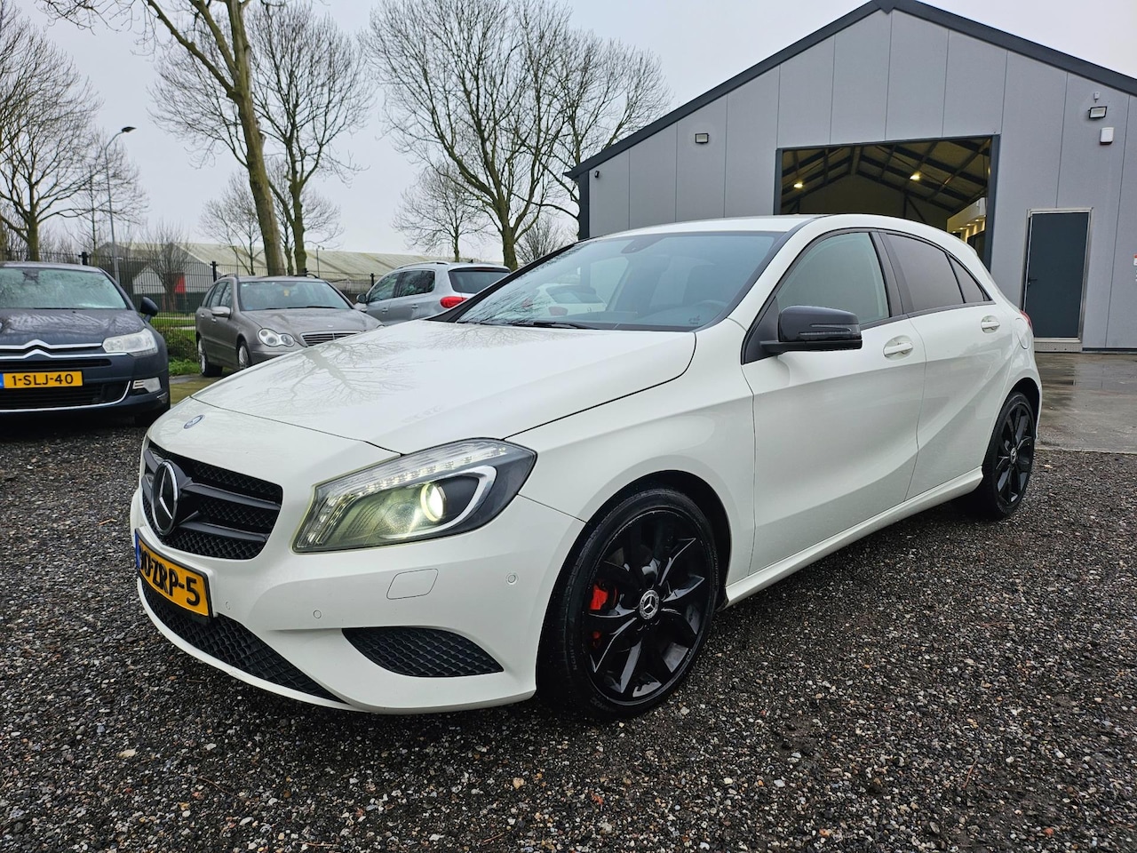 Mercedes-Benz A-klasse - 180 Ambition AUT XENON NAVI - AutoWereld.nl