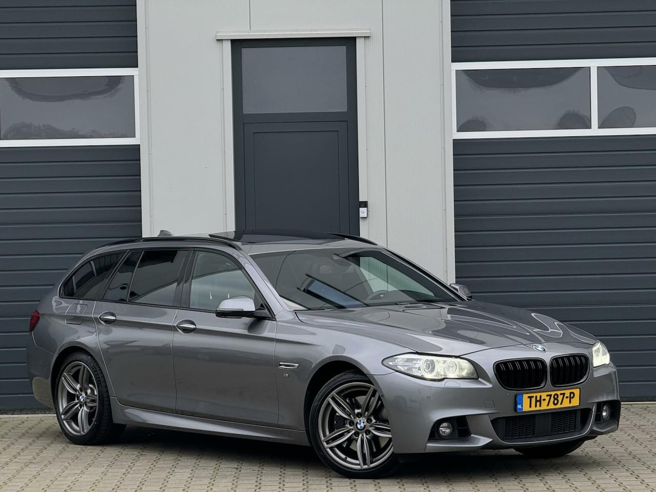 BMW 5-serie Touring - 535d M Sport Edition High Executive - AutoWereld.nl