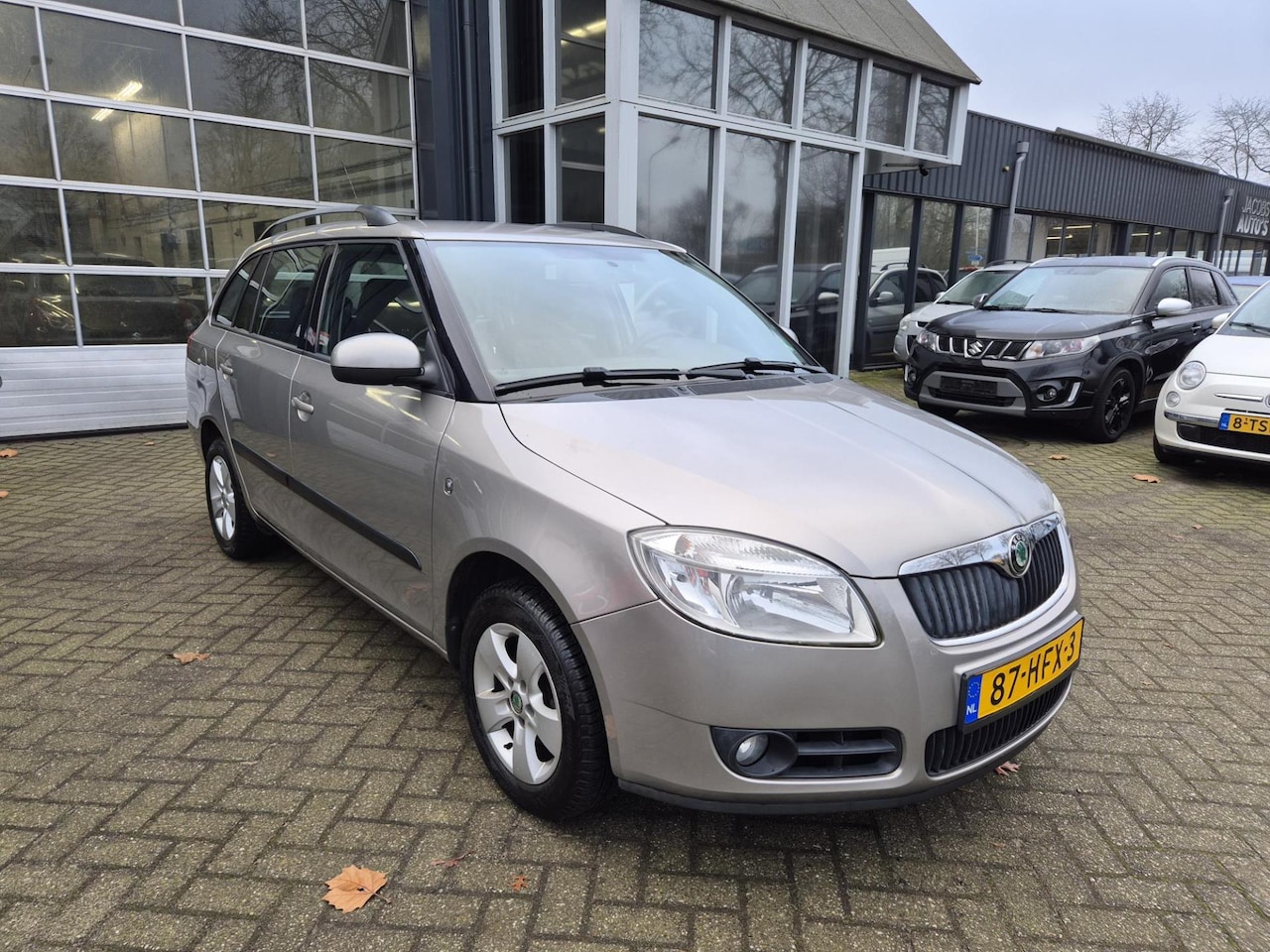 Skoda Fabia Combi - 1.4-16V Ambiente / Trekhaak / Garantie - AutoWereld.nl