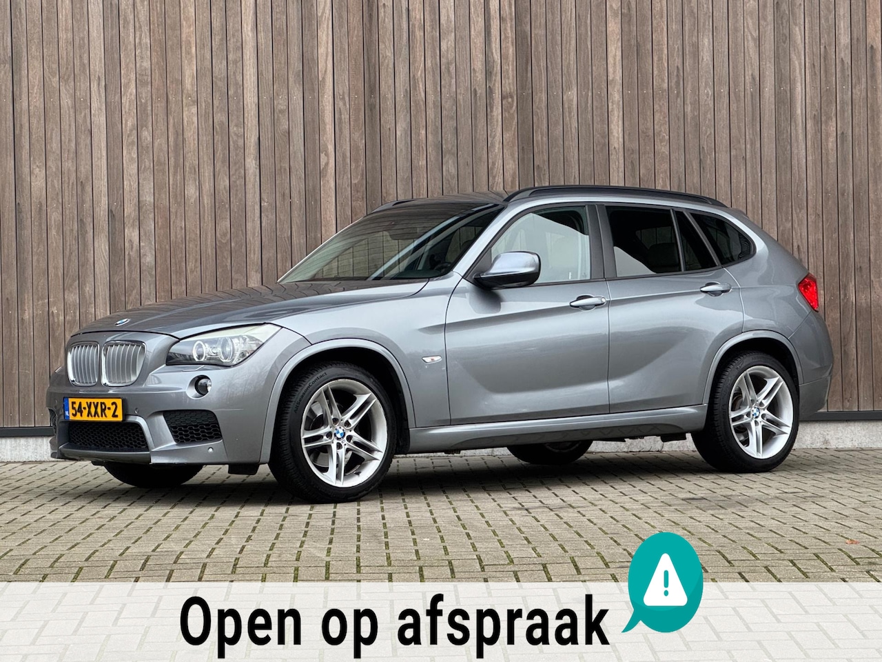 BMW X1 - SDrive18i Executive M-Sport / Automaat / PDC / - AutoWereld.nl