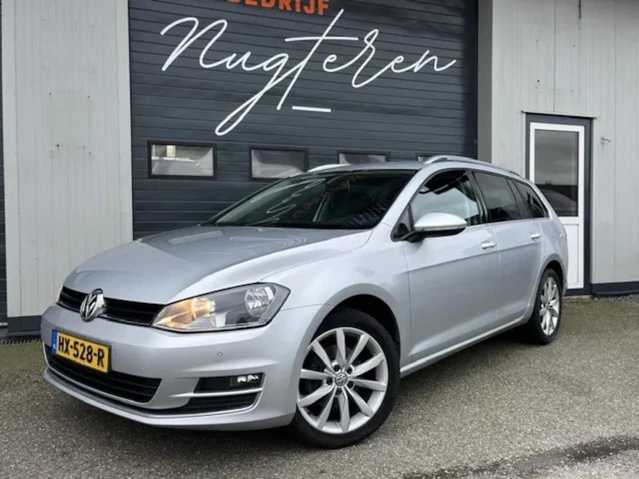 Volkswagen Golf Variant - 1.6 TDI Business Edition+DAB+Camera+Navi+Trekhaak - AutoWereld.nl