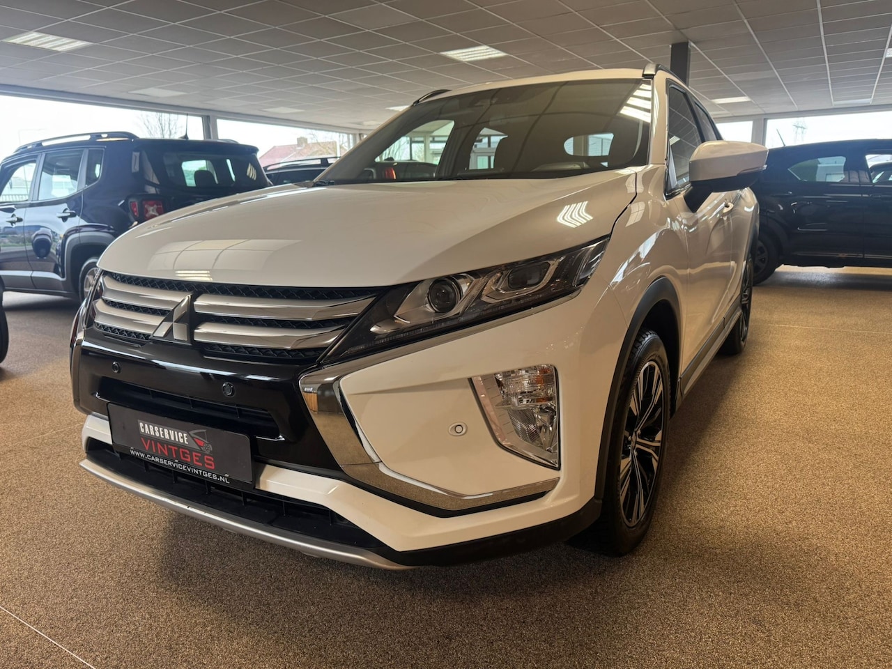 Mitsubishi Eclipse Cross - 1.5 DI-T Intense Lane, Cruise, Clima, Camera, L/m velgen! - AutoWereld.nl