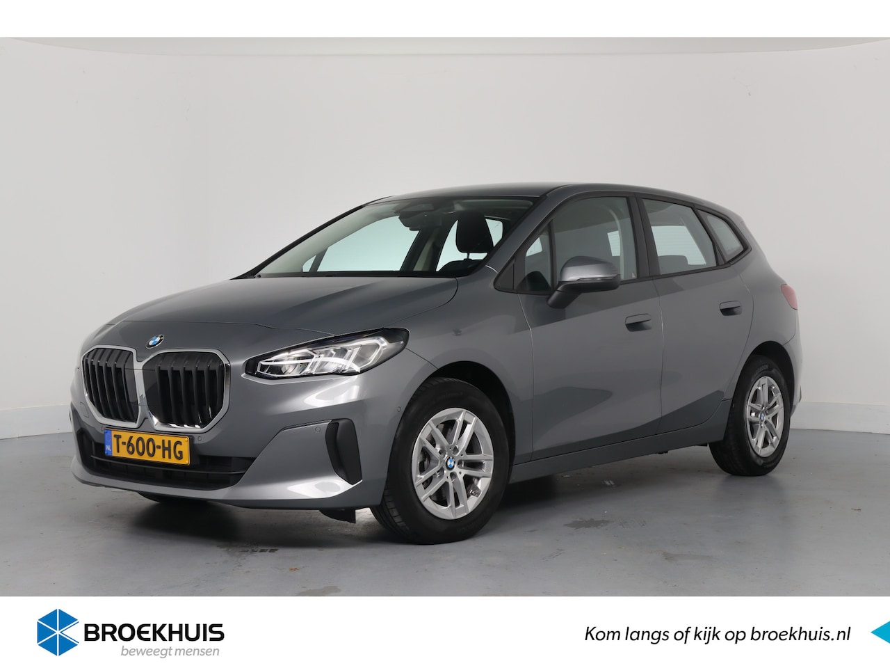 BMW 2-serie Active Tourer - 218i Automaat | Dealer Onderhouden! | LED | Navi | Clima | Camera | Parkeersensoren V+A | - AutoWereld.nl