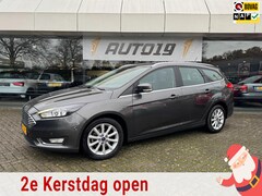 Ford Focus Wagon - 1.0 Titanium