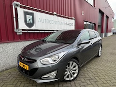 Hyundai i40 Wagon - 2.0 GDI i-Catcher // Automaat // Navi // Pano.dak // PDC // Leder // Trekhaak