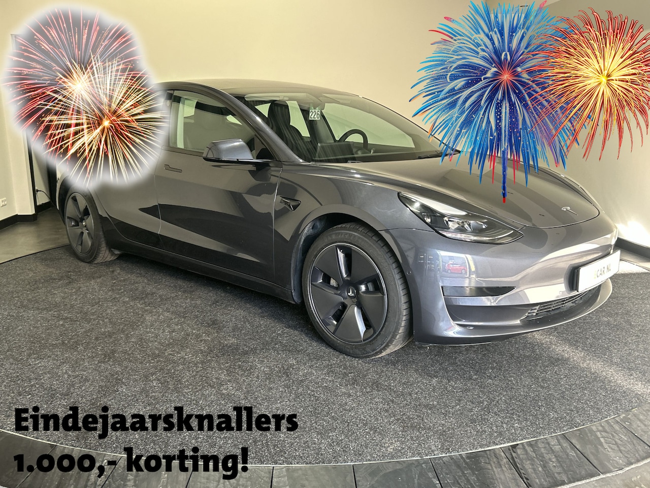 Tesla Model 3 - Standard RWD Plus 60 kWh | Lage km stand | Panoramadak Deze maand gratis laadpas met € 500 - AutoWereld.nl