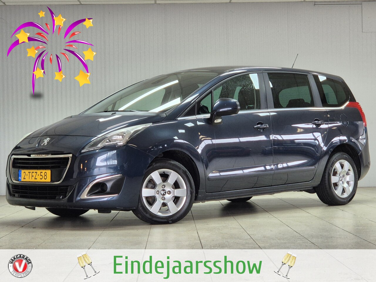 Peugeot 5008 - 1.6 e-HDi Blue Lease 5p./ DB SET V.V 217.000KM!/ Automaat!/ Trekhaak/ Navi/ Clima/ Cruise/ - AutoWereld.nl