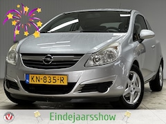 Opel Corsa - 1.0-12V Essentia/ 15''LMV/ Airco/ Radio-CD/ Elek.Pakket/ Isofix/ C.V.Afstand/ Metallic Lak