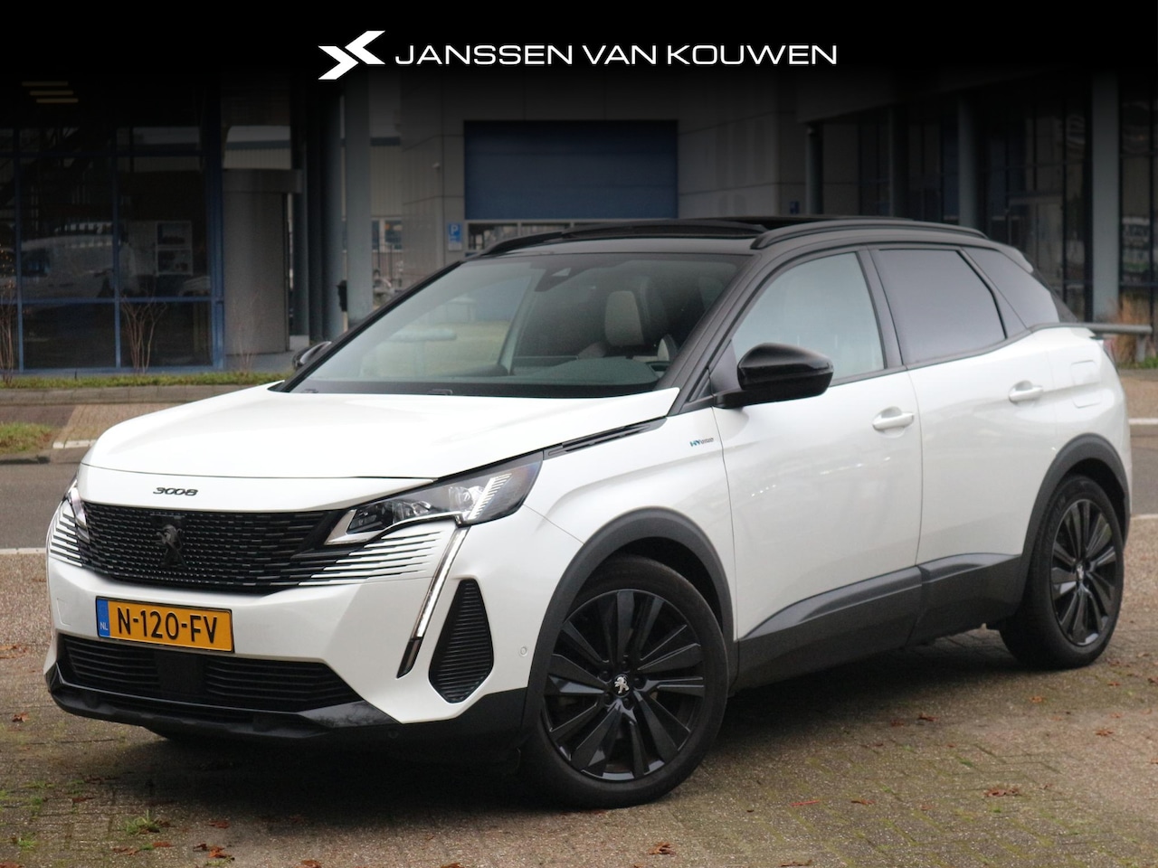 Peugeot 3008 - GT 1.6 HYbrid 225 pk Panoramadak Keyless Adaptieve Cruise Control - AutoWereld.nl