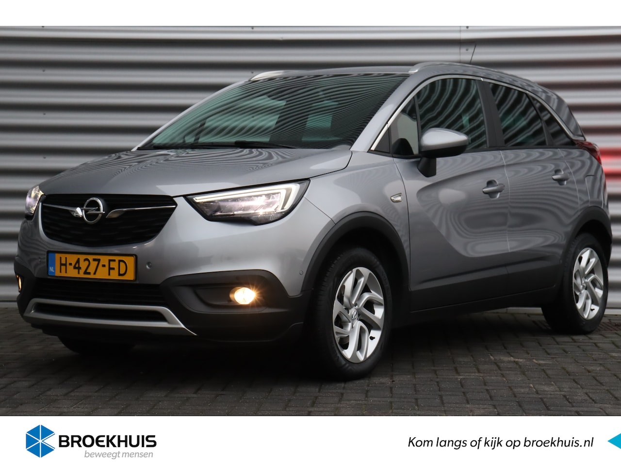 Opel Crossland X - 1.2 TURBO 130PK INNOVATION+ AUTOMAAT / NAVI / LEDER / CLIMA / LED / PDC / 16" LMV / CAMERA - AutoWereld.nl