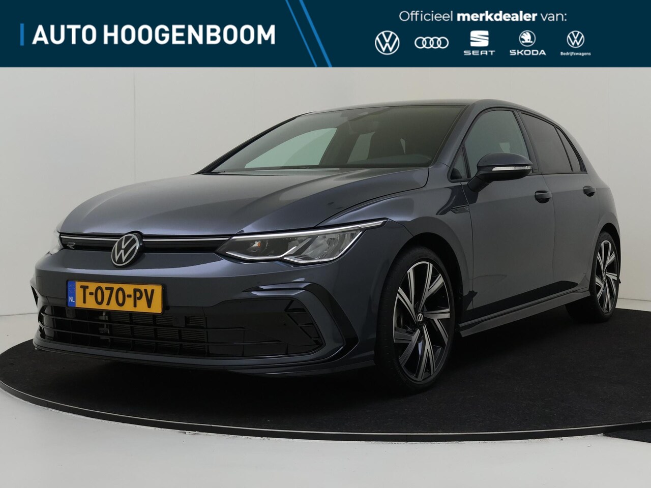 Volkswagen Golf - 1.5 eTSI R-Line | Navigatie | Sfeerverlichting | Parkeersensoren | CarPlay | Adaptieve Cru - AutoWereld.nl