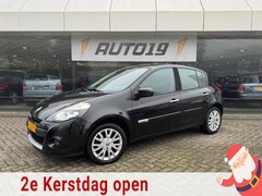 Renault Clio - 1.6 20th Anniversary