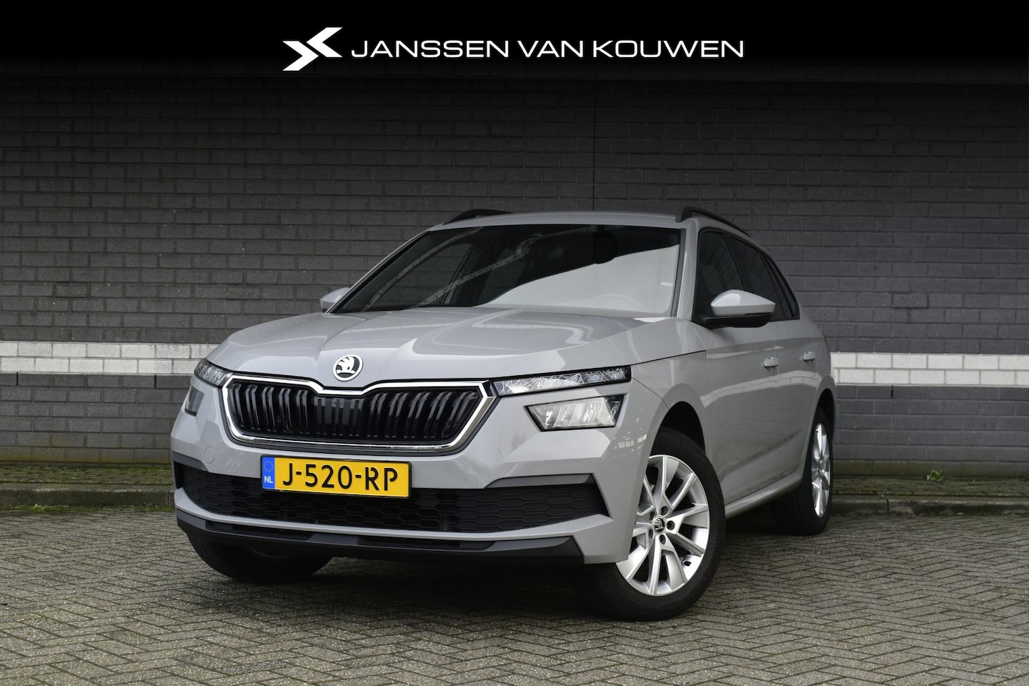 Skoda Kamiq - 1.0 TSI Sport Business / Clima / Trekhaak Wegklapbaar / Carplay - AutoWereld.nl