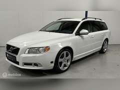 Volvo V70 - 2.5T R-Design XENON / LEER