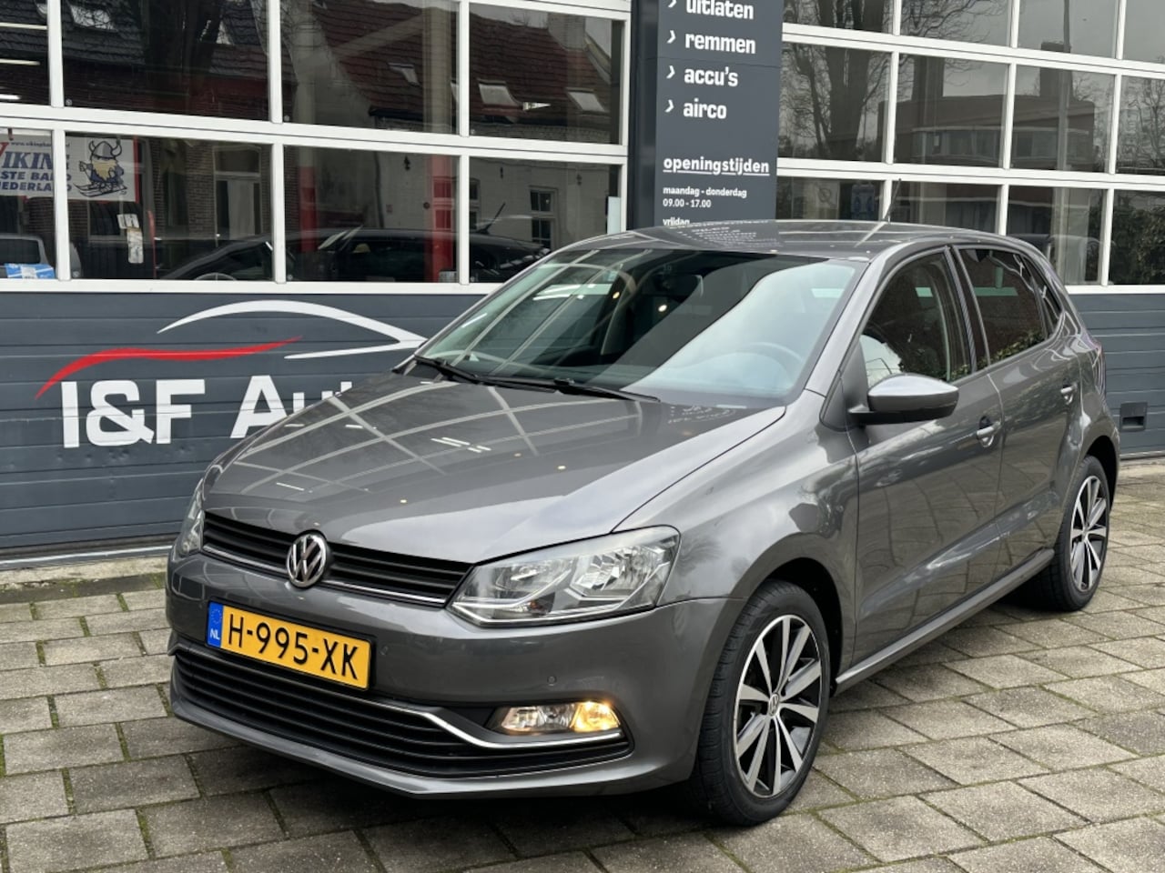 Volkswagen Polo - 1.2 TSI Highline Automaat Navi Ecc Pdc - AutoWereld.nl