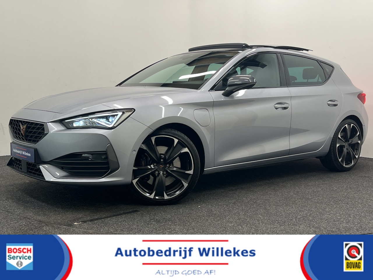 CUPRA Leon - 1.4 e-Hybrid VZ Performance 245 PK | PANORAMADAK | NAVI | STOEL-/STUURVERWARMING | ACC | K - AutoWereld.nl