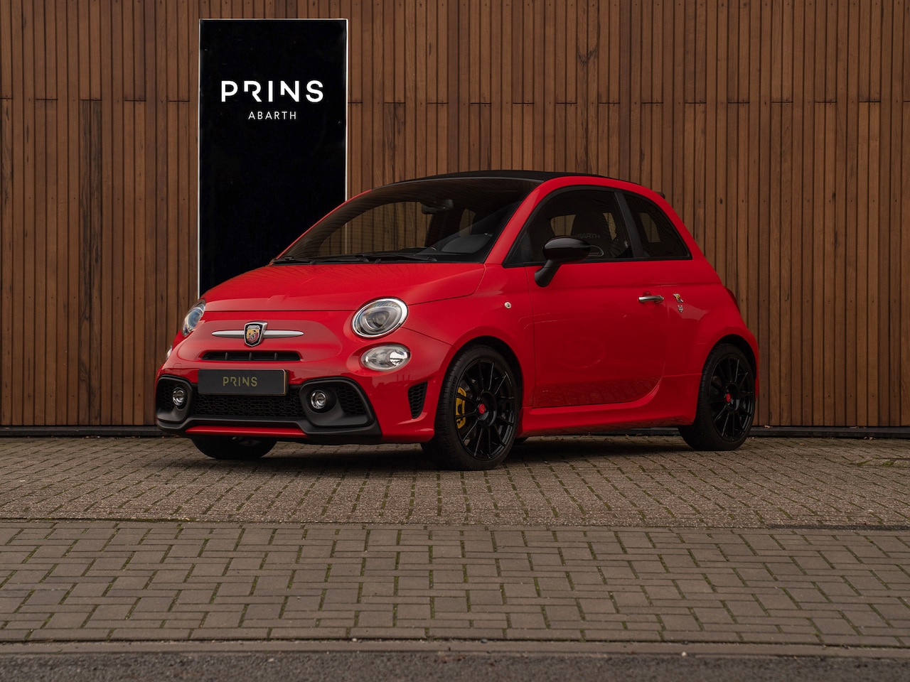 Abarth 595 - C Turismo | Beats | 2e eigenaar | NL-auto | Navi - AutoWereld.nl