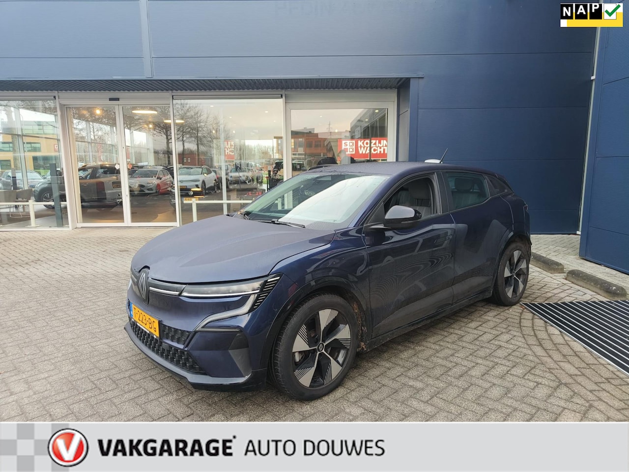 Renault Mégane E-Tech - EV60 Optimum Charge Equilibre |NAP |Dealeronderhouden |2e eigenaar | Stuur & Stoel verwarm - AutoWereld.nl