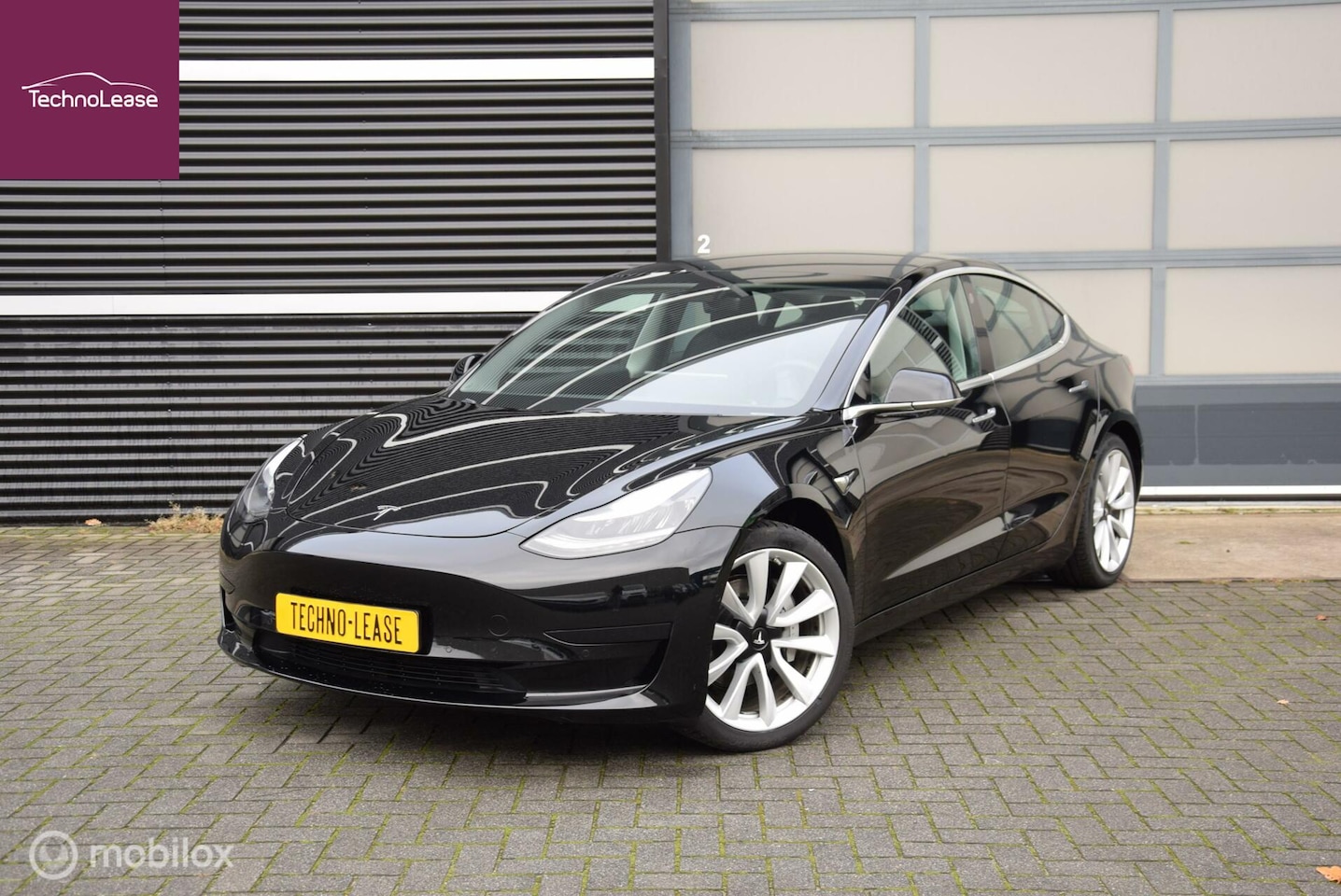 Tesla Model 3 - Standard RWD Plus 60 kWh 19''' Wheels! - AutoWereld.nl