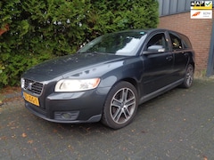 Volvo V50 - 1.6D DRIVe Kinetic, Navi, Airco, Cruise control