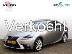 Lexus IS - 300h Luxury Line | Mark Levinson | Schuifdak | Safety Pack