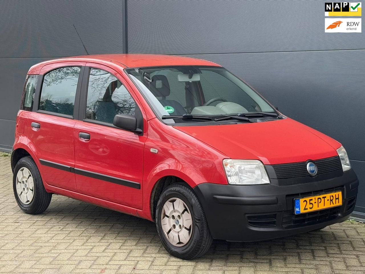 Fiat Panda - 1.1 Active APK - AutoWereld.nl