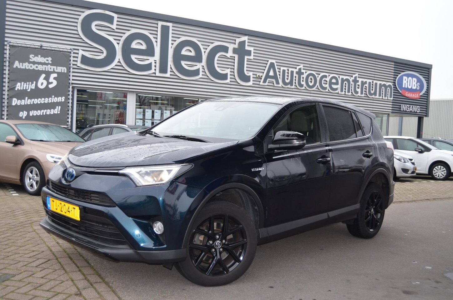 Toyota RAV4 - 2.5 Hybrid Black Edition| LEDER | ALLES ZWART AFGEW|NAP|O DAK| - AutoWereld.nl