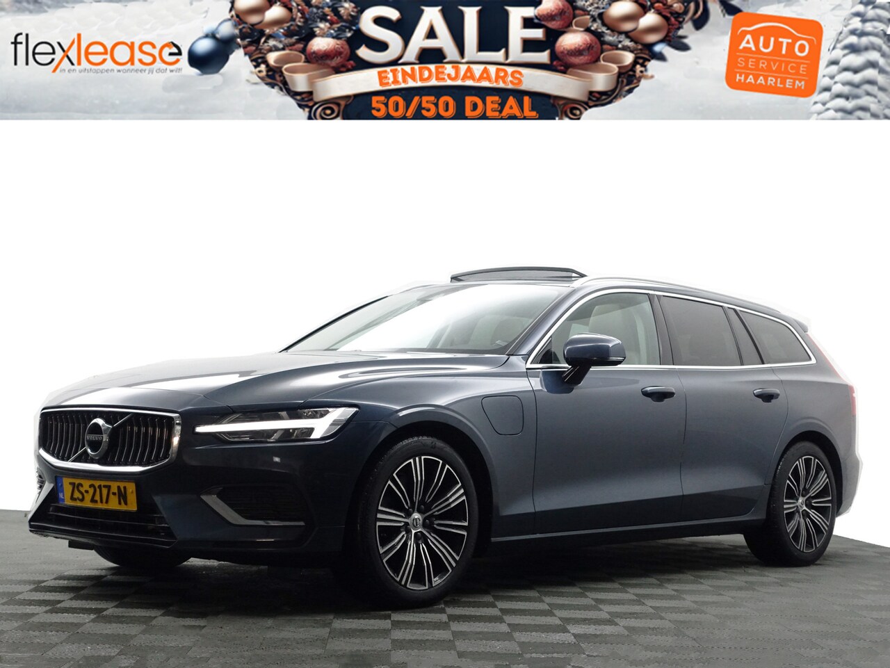 Volvo V60 - 2.0 T8 Twin Engine AWD Inscription- Panodak, Head Up, Memory, Blis, Xenon Led, Sport Leder - AutoWereld.nl