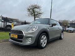 MINI One - 3-Deurs (f56) 1.5 First Airco Navi