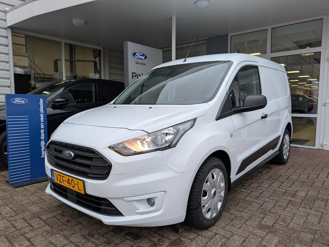 Ford Transit Connect - 1.5 EcoBlue 100pk Trend *NIEUW* Navi Camera Trekhaak Fabrieksgarantie 26-10-2025 - AutoWereld.nl