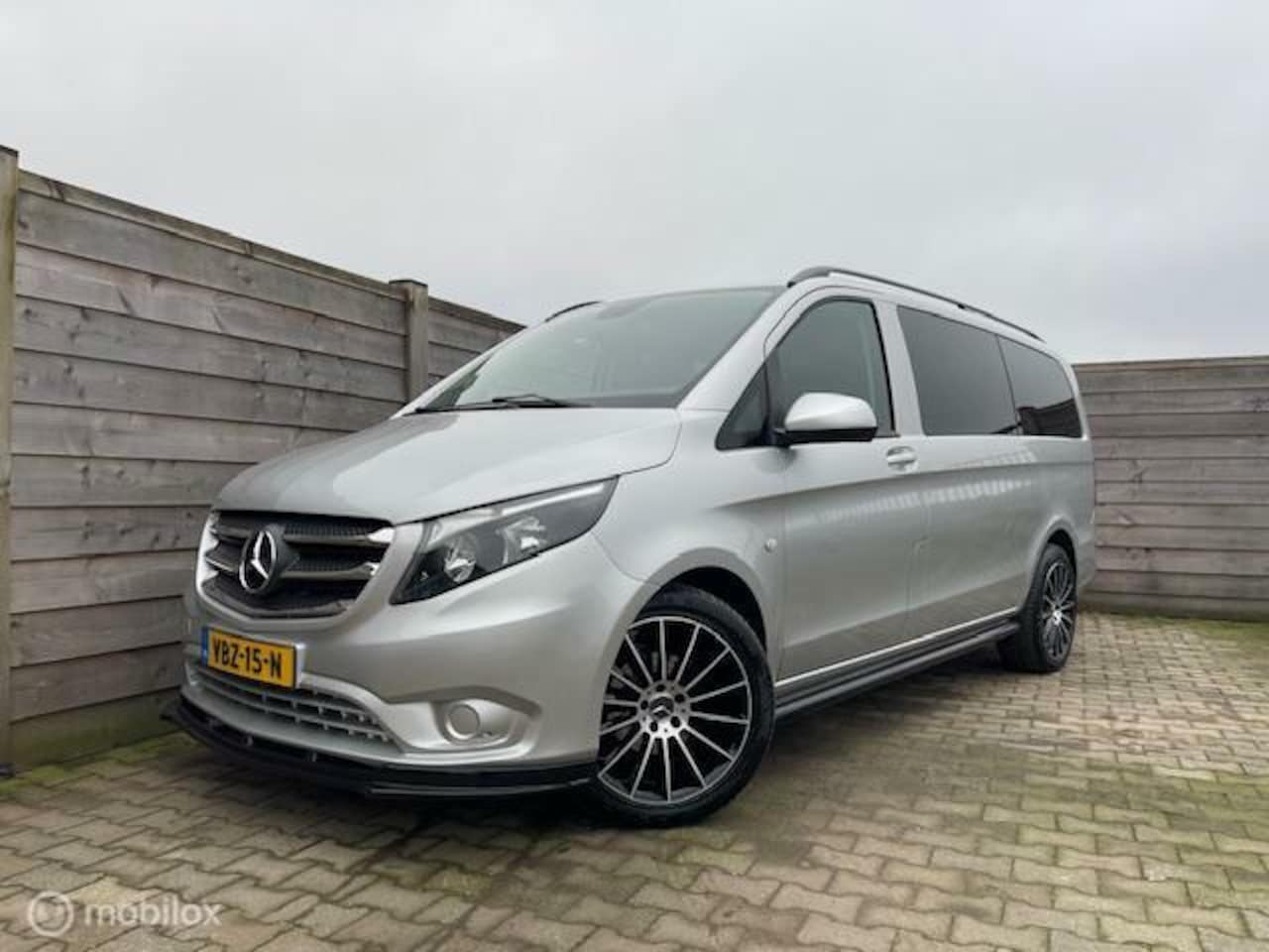 Mercedes-Benz Vito - Bestel 114 CDI Lang DC Comfort Automaat - AutoWereld.nl