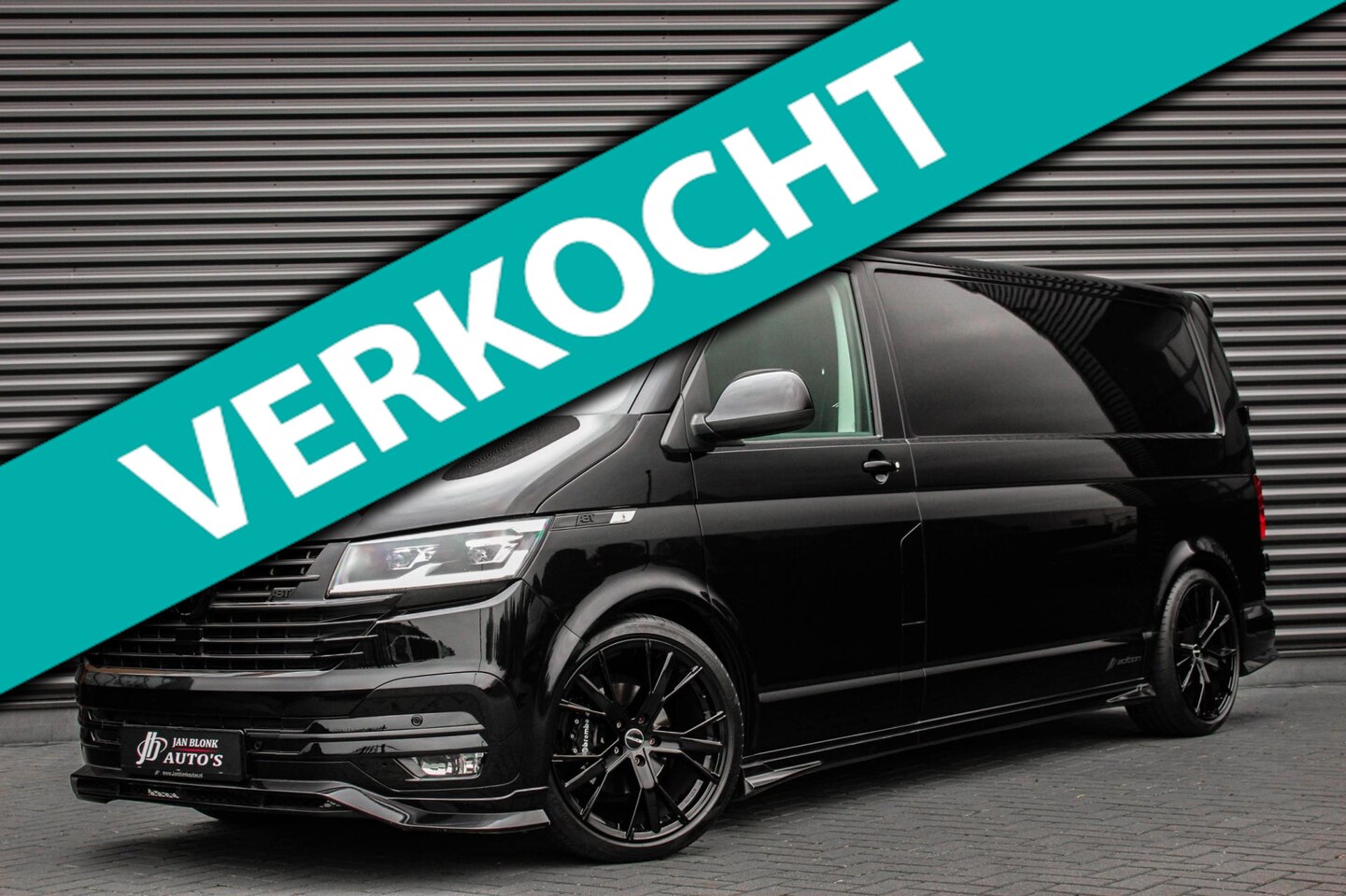 Volkswagen Transporter - 2.0 TDI L2H1 190PK BULLI DSG / ACTIVE DISPLAY / PDC / VERLAGINGSVEREN / PDC / DIRECT RIJDE - AutoWereld.nl