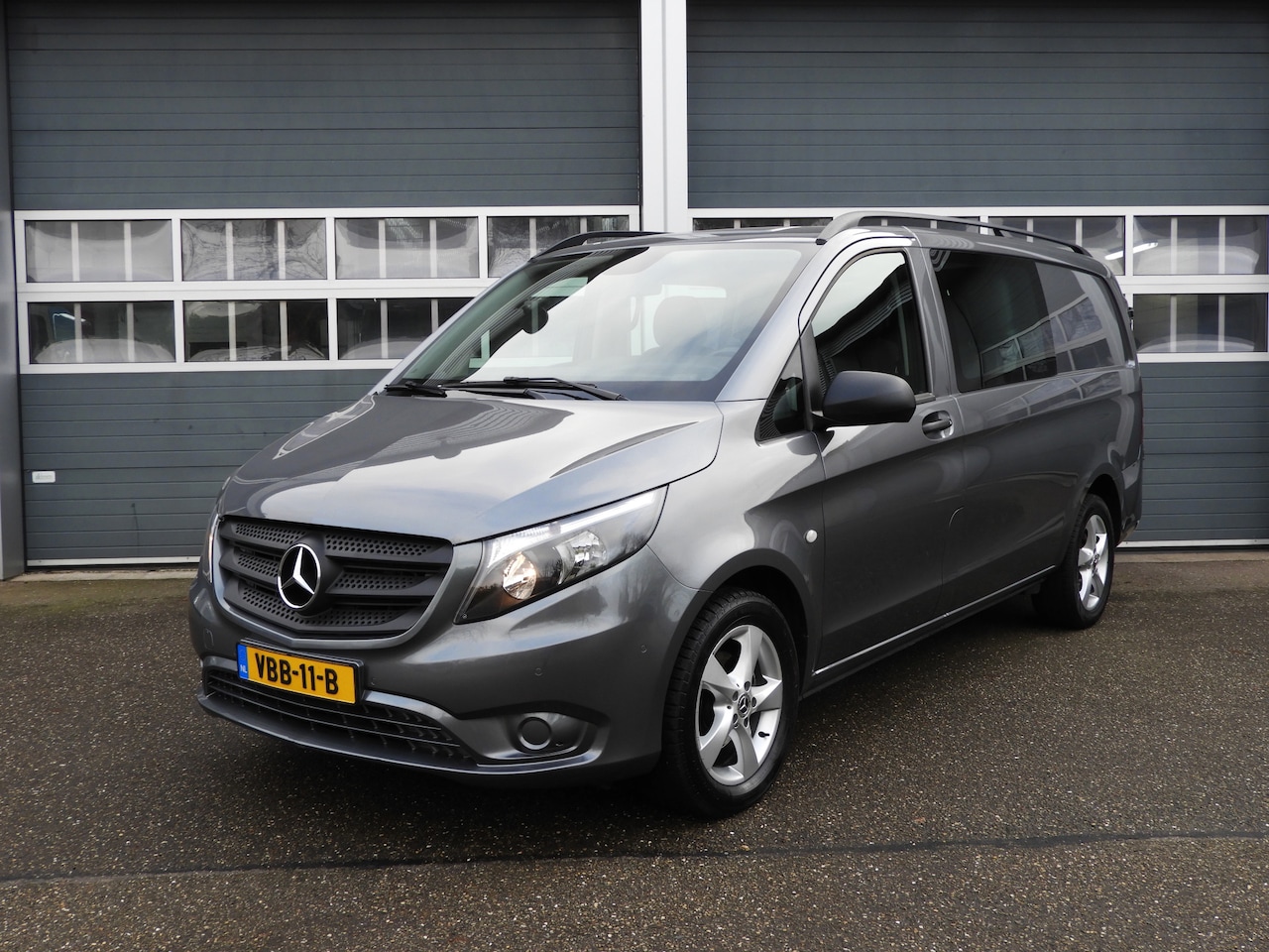 Mercedes-Benz Vito - 116 CDI Lang DC Comfort AUT | NAV | CAMERA | CLIMA - AutoWereld.nl